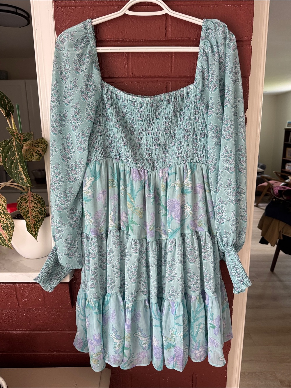 Taylor Aqua Floral Smocked Tiered Puff Long Sleeve Mini Dress Size 8